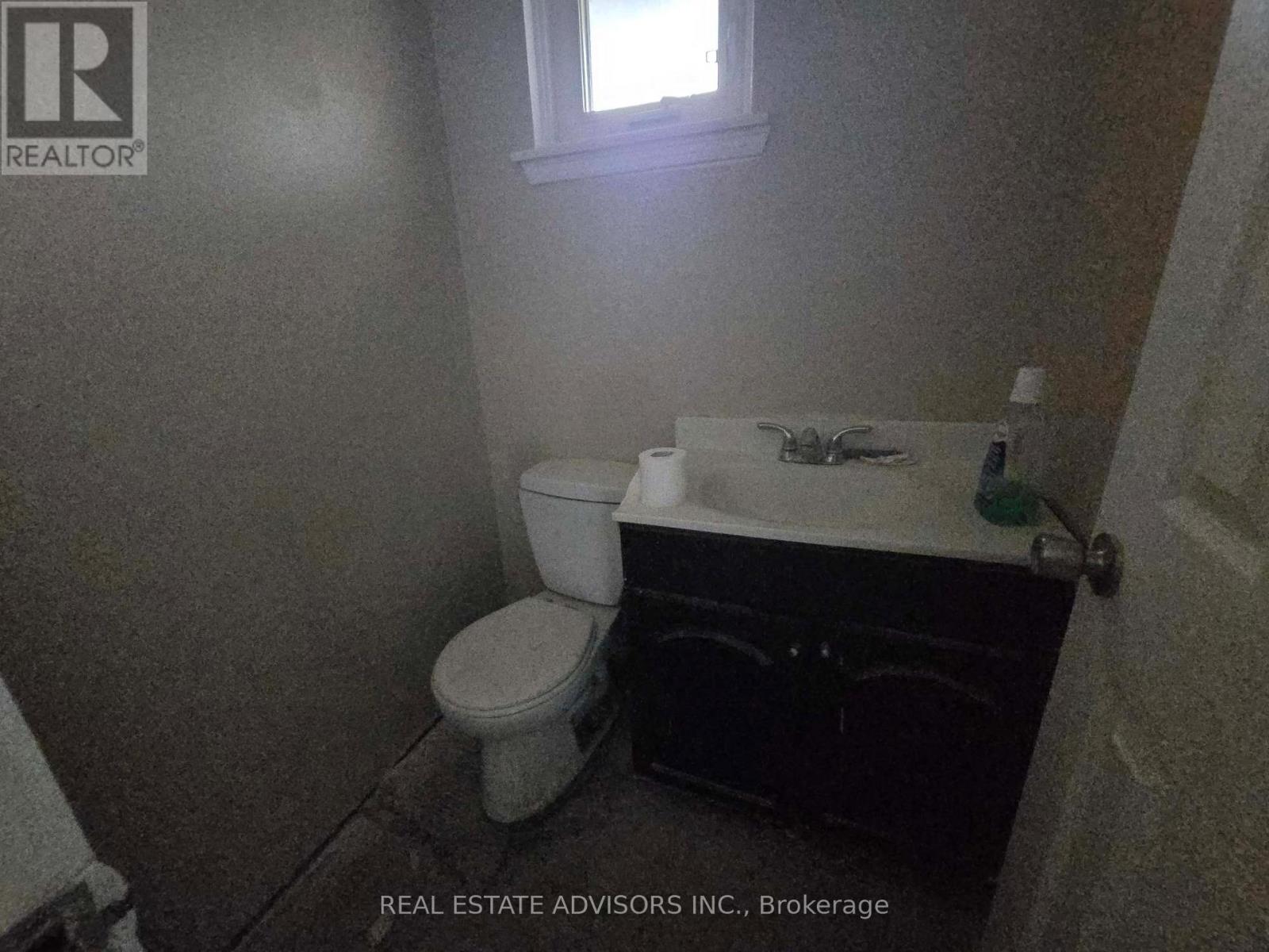 238 Braymore Boulevard, Toronto (Rouge), Ontario  M1B 2G8 - Photo 7 - E12442918