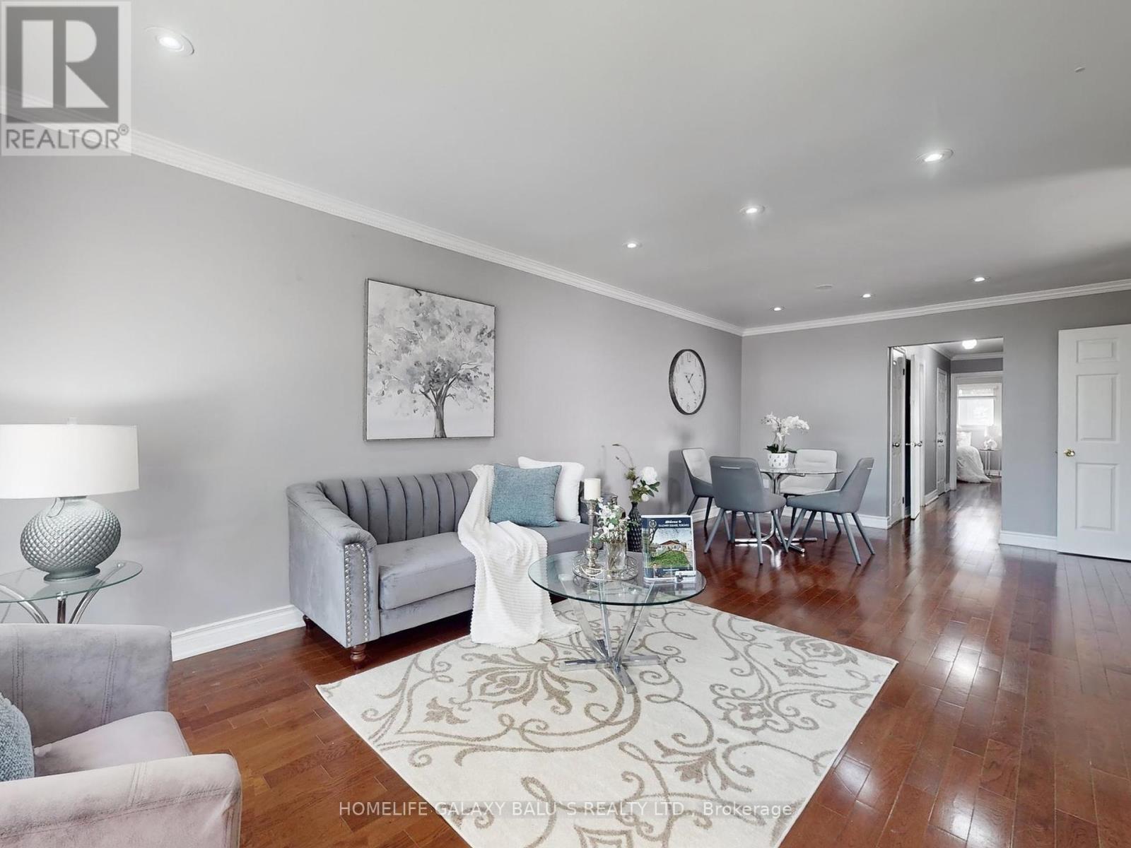 76 Lowry Square, Toronto (Malvern), Ontario  M1B 1N6 - Photo 1 - E12443035