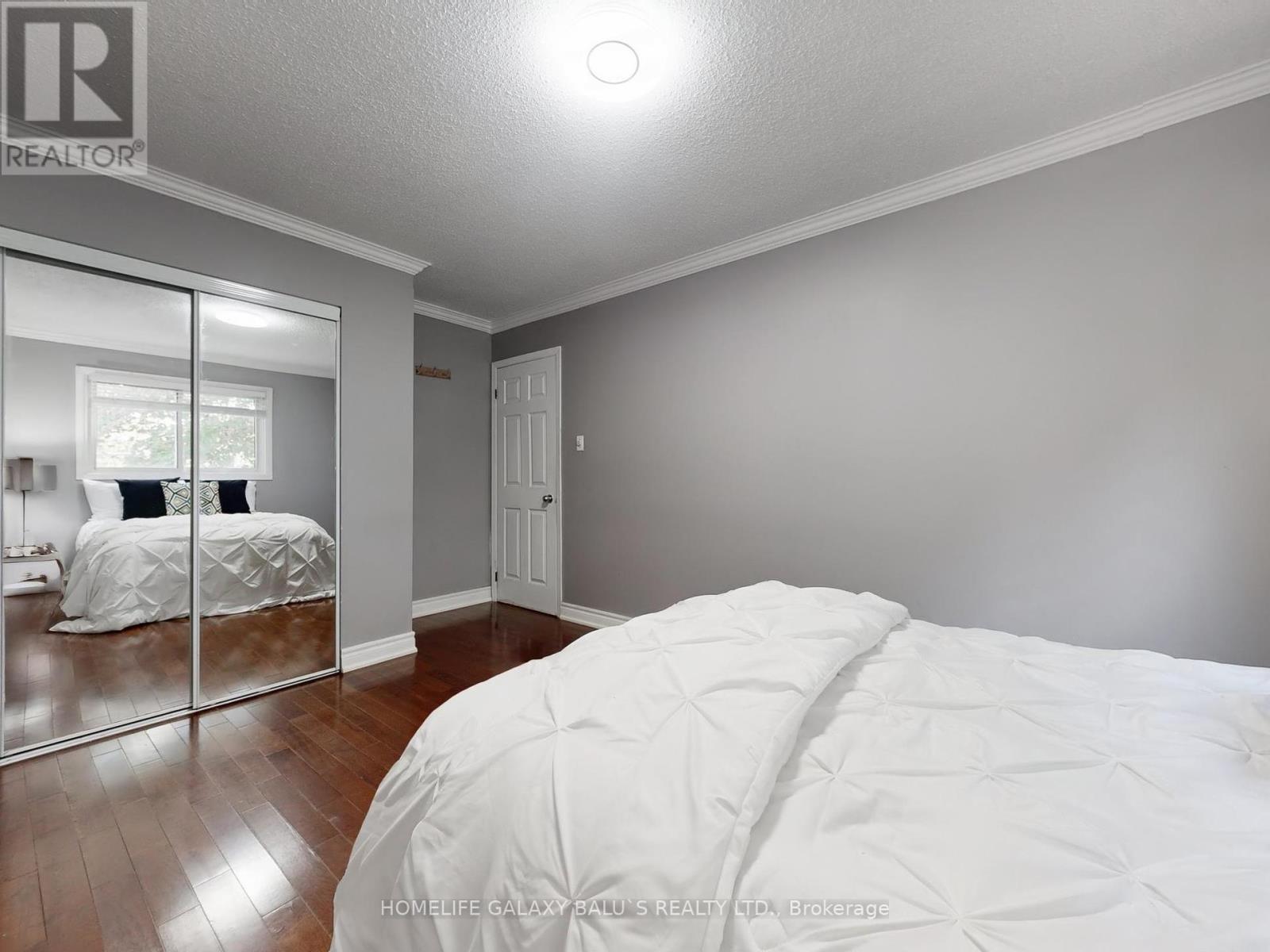 76 Lowry Square, Toronto (Malvern), Ontario  M1B 1N6 - Photo 19 - E12443035