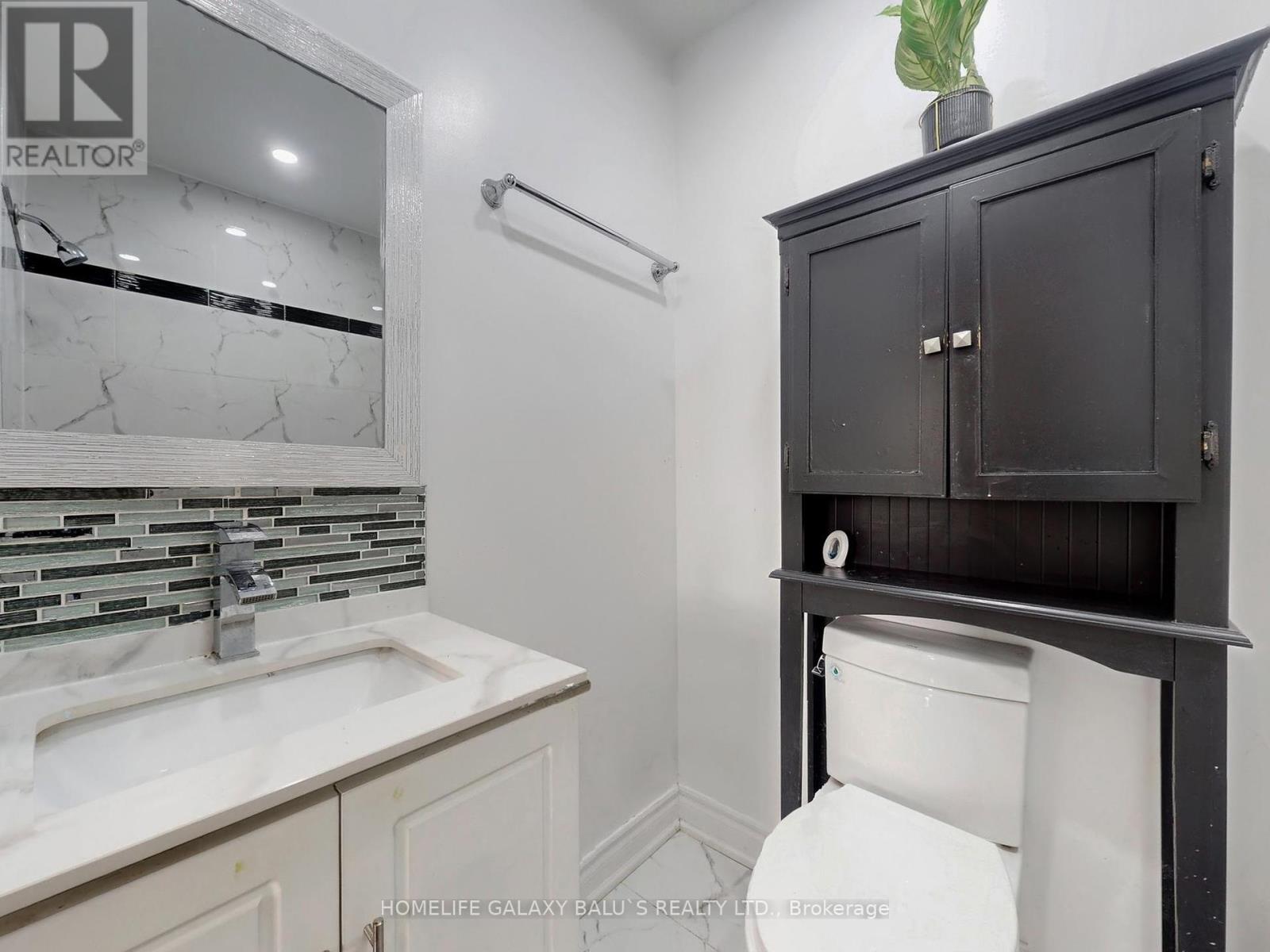 76 Lowry Square, Toronto (Malvern), Ontario  M1B 1N6 - Photo 26 - E12443035