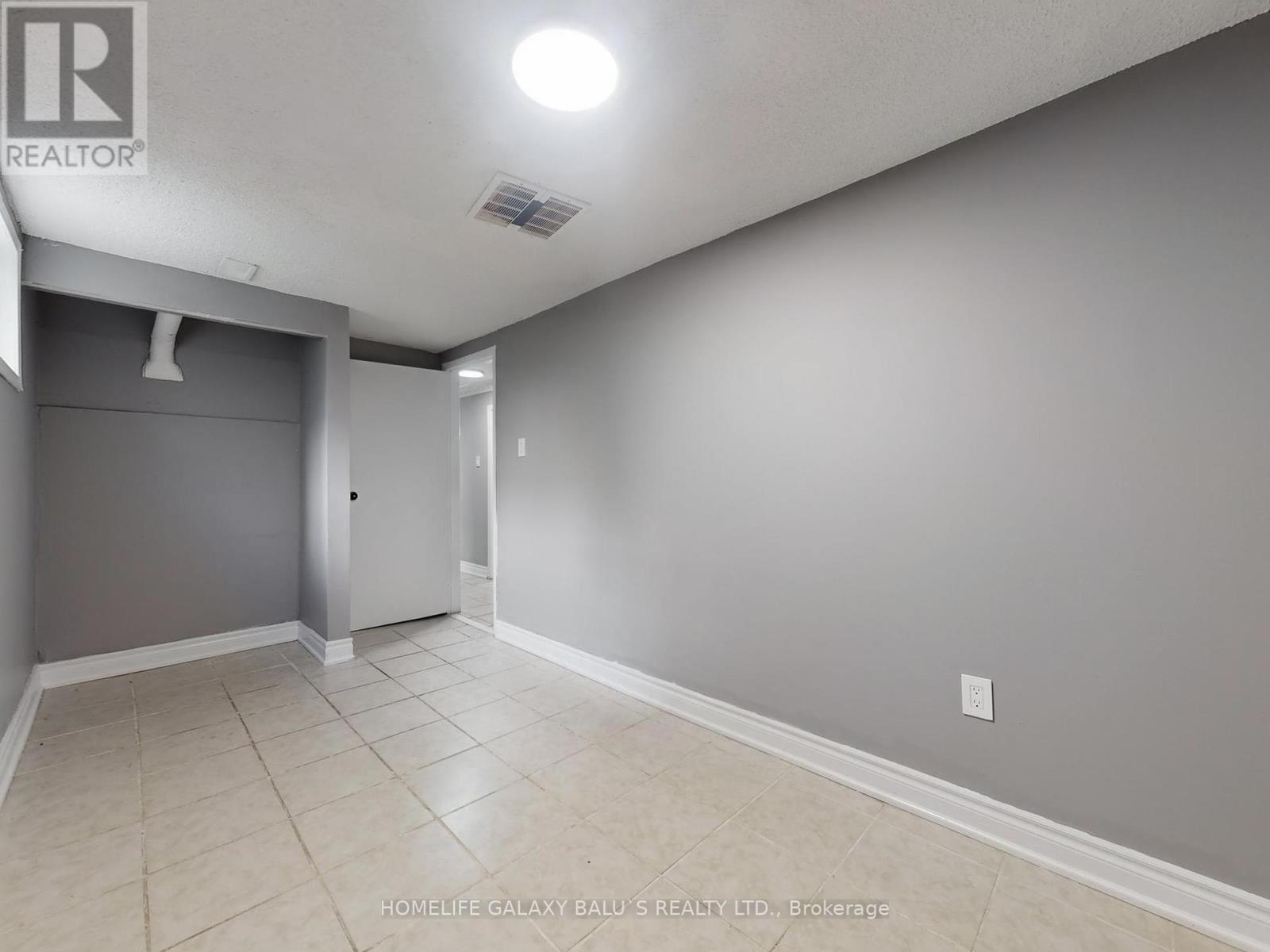 76 Lowry Square, Toronto (Malvern), Ontario  M1B 1N6 - Photo 42 - E12443035