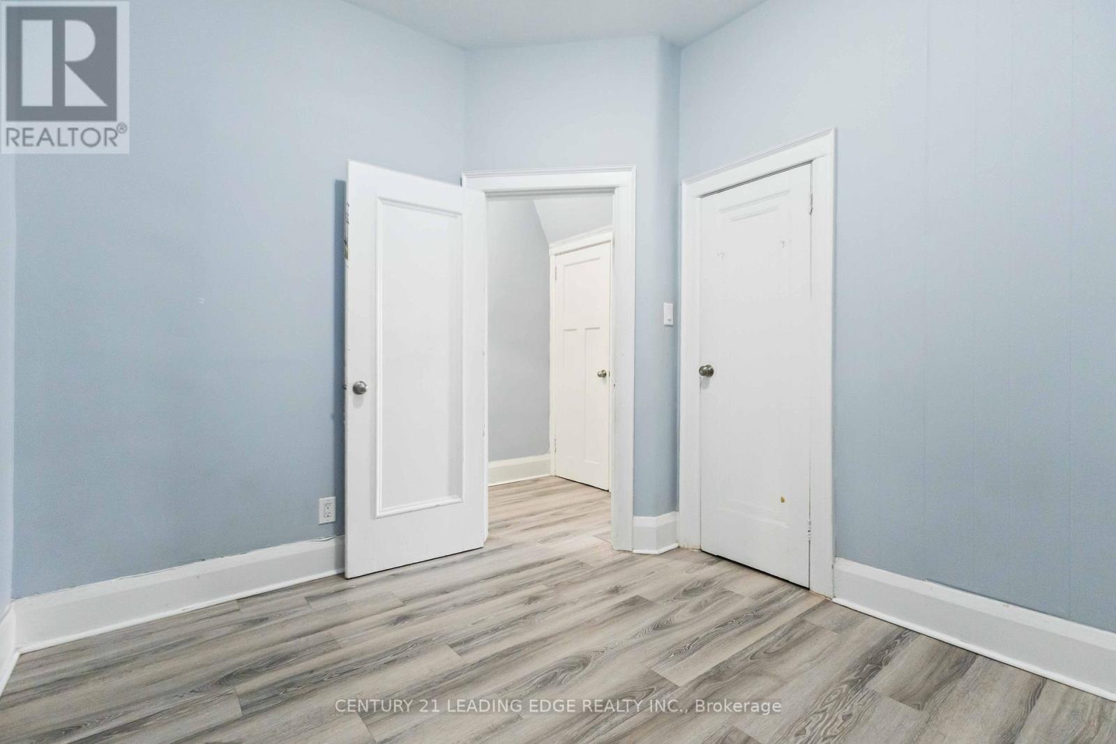 Main - 1563 Kingston Road, Toronto, Ontario  M1N 1R9 - Photo 11 - E12443043
