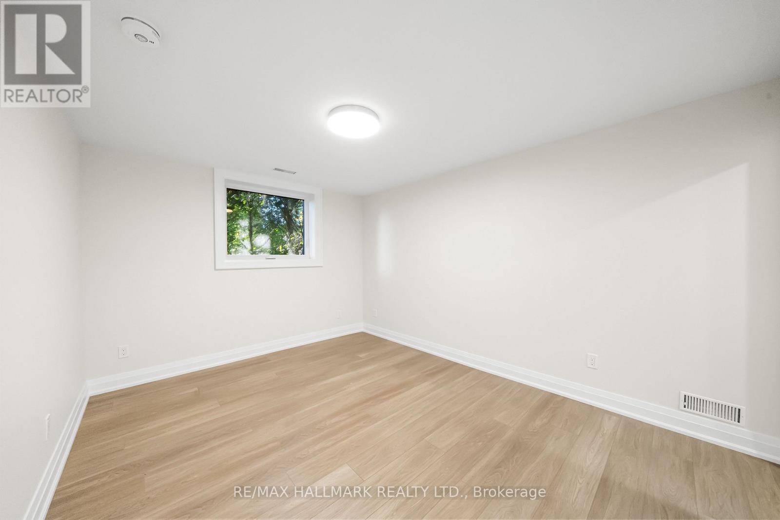 Bsmnt - 304 East Avenue E, Toronto, Ontario  M1C 2W4 - Photo 11 - E12443049