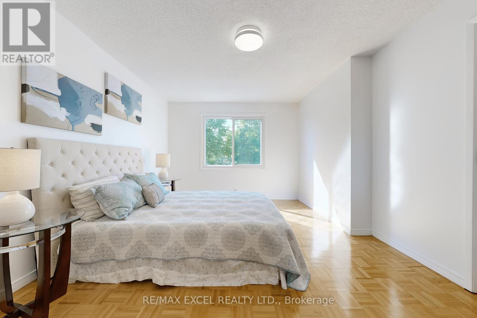 29 Green Spring Drive, Toronto (Milliken), Ontario  M1V 2A9 - Photo 20 - E12443063