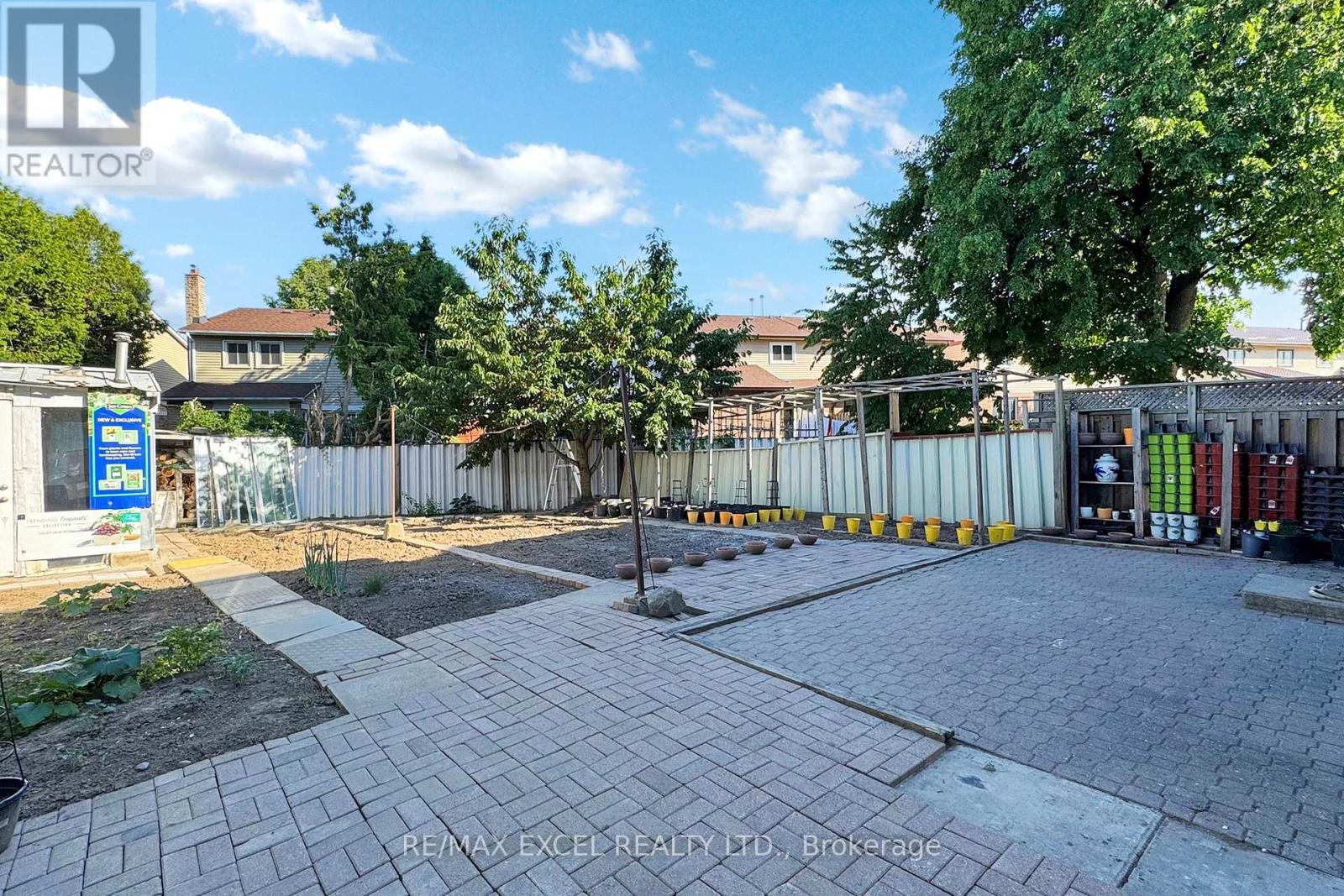 29 Green Spring Drive, Toronto (Milliken), Ontario  M1V 2A9 - Photo 37 - E12443063