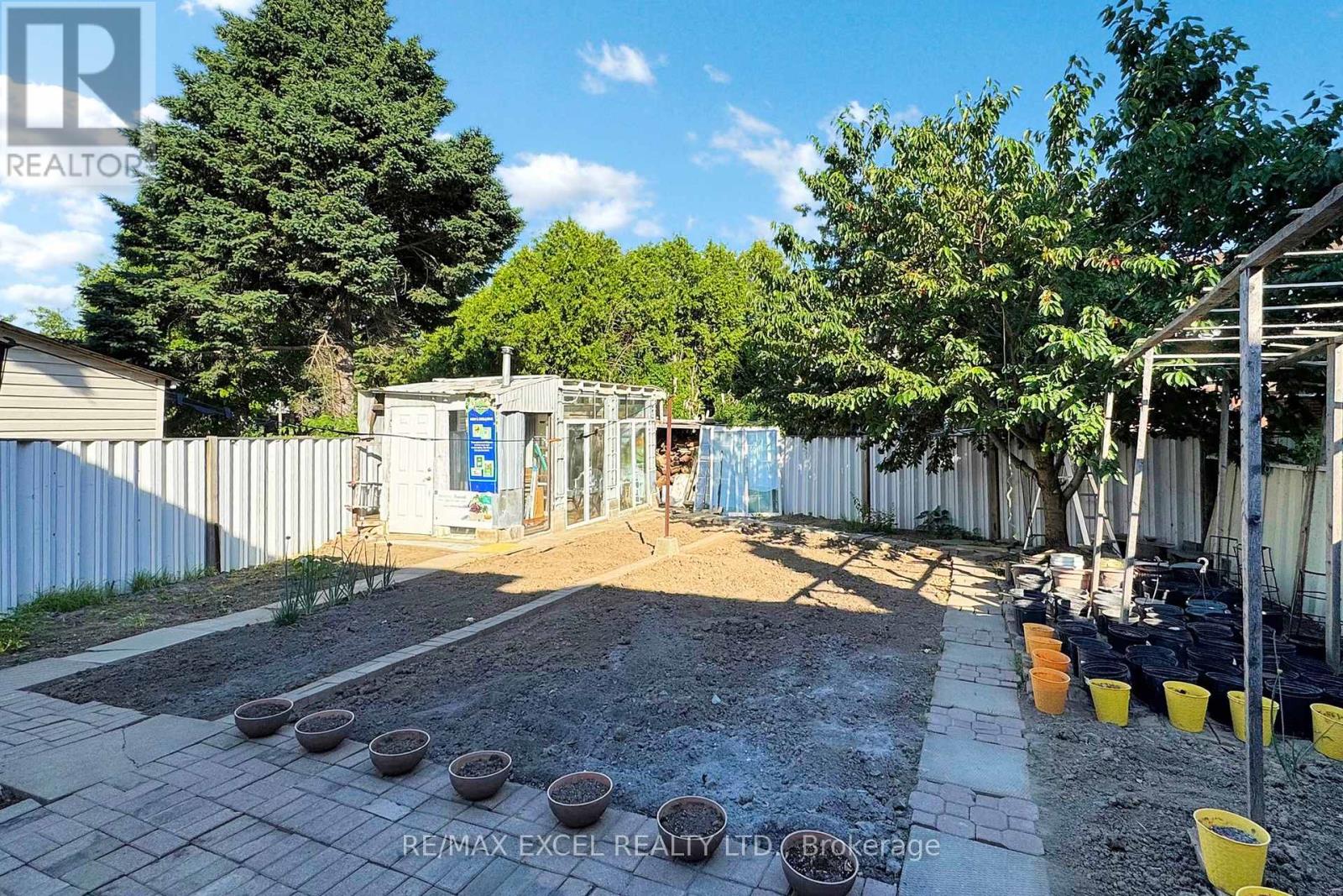 29 Green Spring Drive, Toronto (Milliken), Ontario  M1V 2A9 - Photo 39 - E12443063