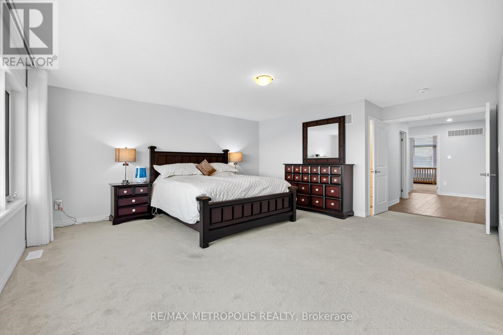127 Mcphail Avenue, Clarington, Ontario  L1C 7H2 - Photo 23 - E12443087