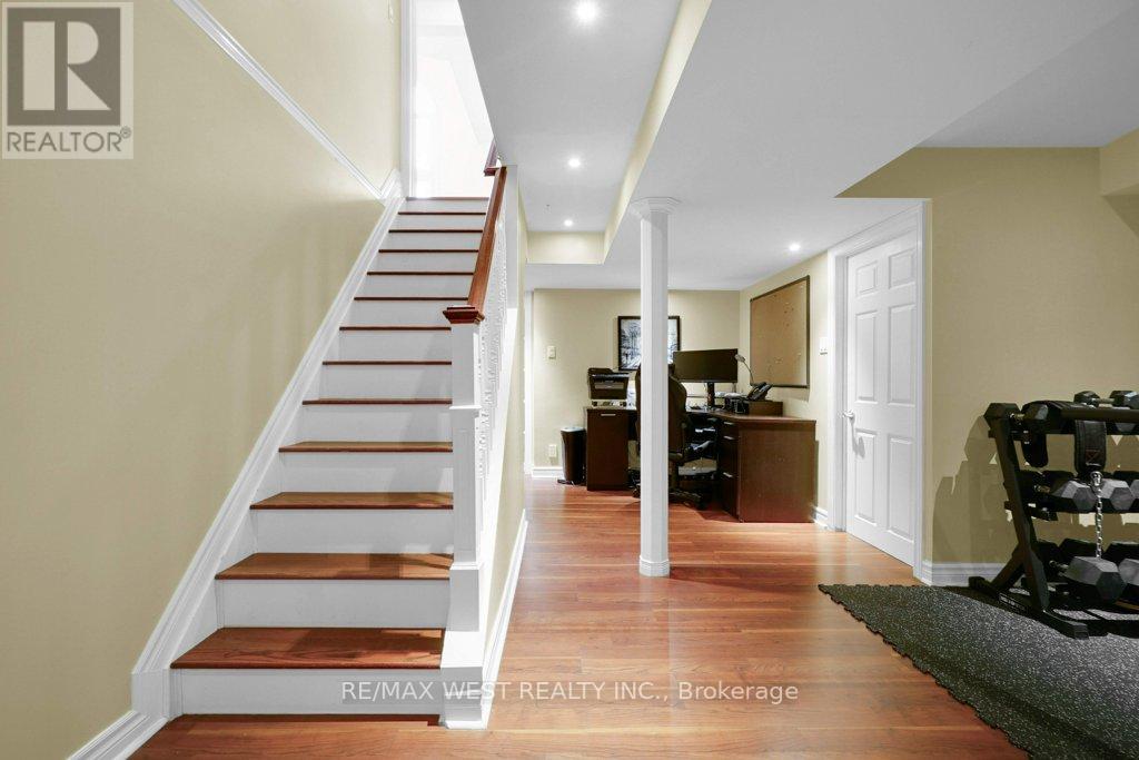 172 Napa Valley Avenue, Vaughan (Sonoma Heights), Ontario  L4H 1L1 - Photo 23 - N12442945