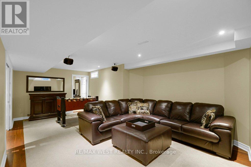 172 Napa Valley Avenue, Vaughan (Sonoma Heights), Ontario  L4H 1L1 - Photo 26 - N12442945