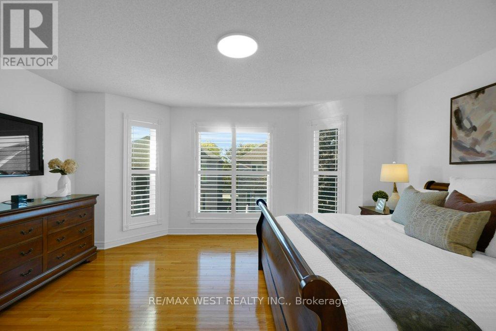 172 Napa Valley Avenue, Vaughan (Sonoma Heights), Ontario  L4H 1L1 - Photo 31 - N12442945