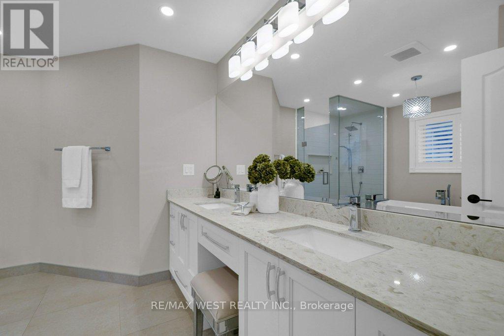 172 Napa Valley Avenue, Vaughan (Sonoma Heights), Ontario  L4H 1L1 - Photo 33 - N12442945