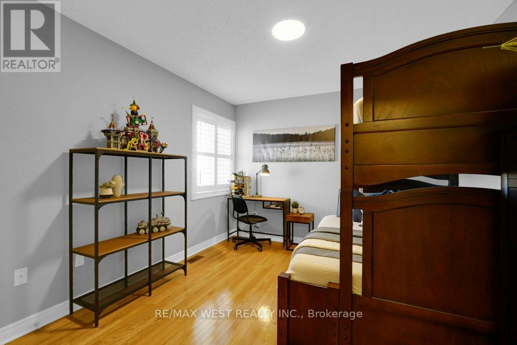172 Napa Valley Avenue, Vaughan (Sonoma Heights), Ontario  L4H 1L1 - Photo 39 - N12442945