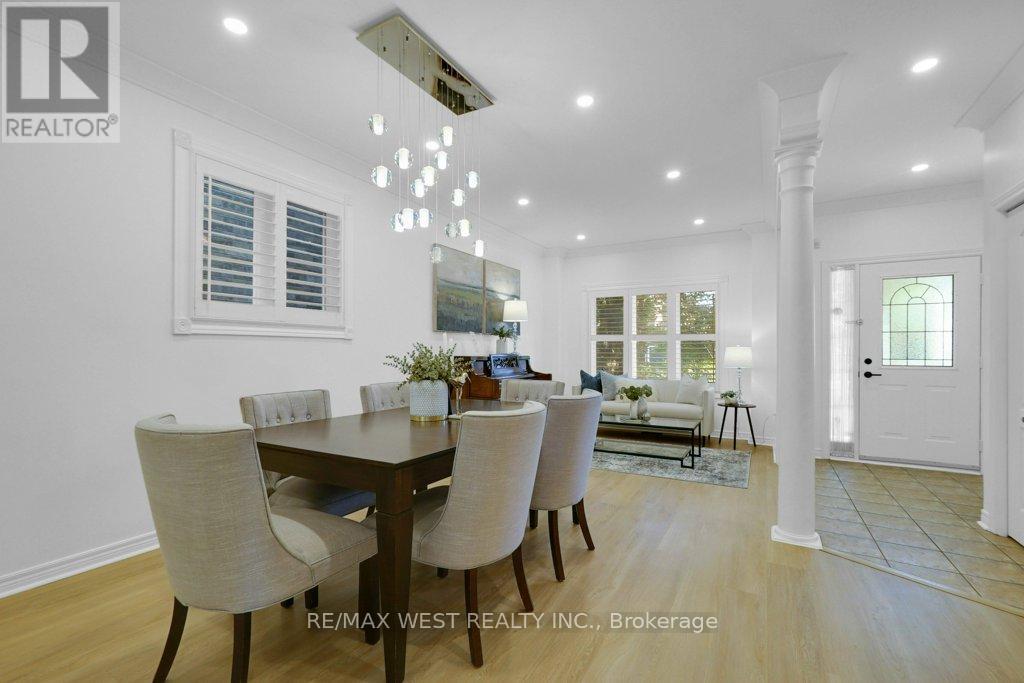 172 Napa Valley Avenue, Vaughan (Sonoma Heights), Ontario  L4H 1L1 - Photo 6 - N12442945