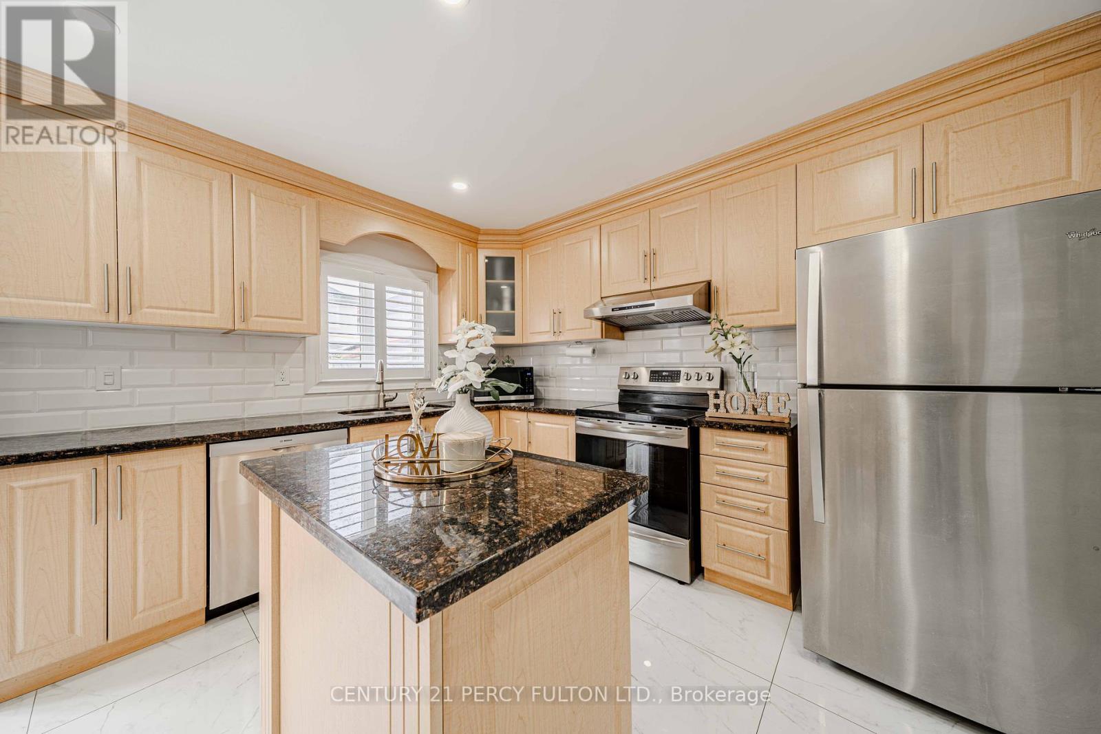 157 Billingsley Crescent, Markham (Cedarwood), Ontario  L3S 4P3 - Photo 12 - N12442974