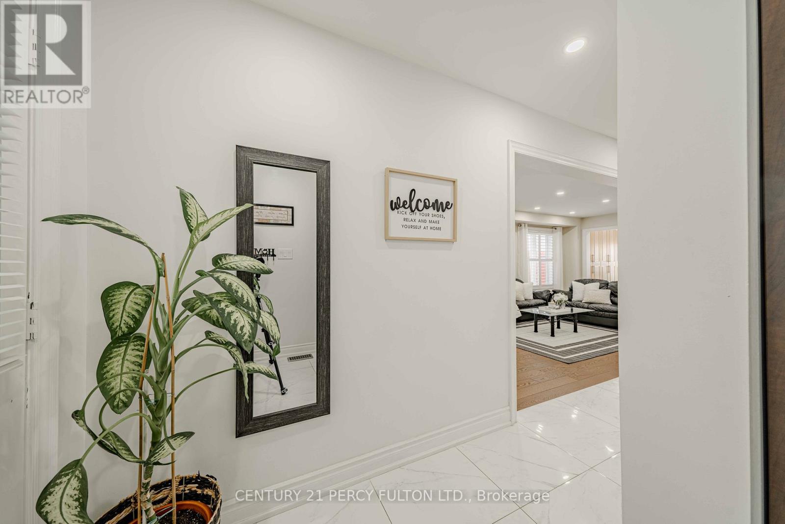 157 Billingsley Crescent, Markham (Cedarwood), Ontario  L3S 4P3 - Photo 8 - N12442974