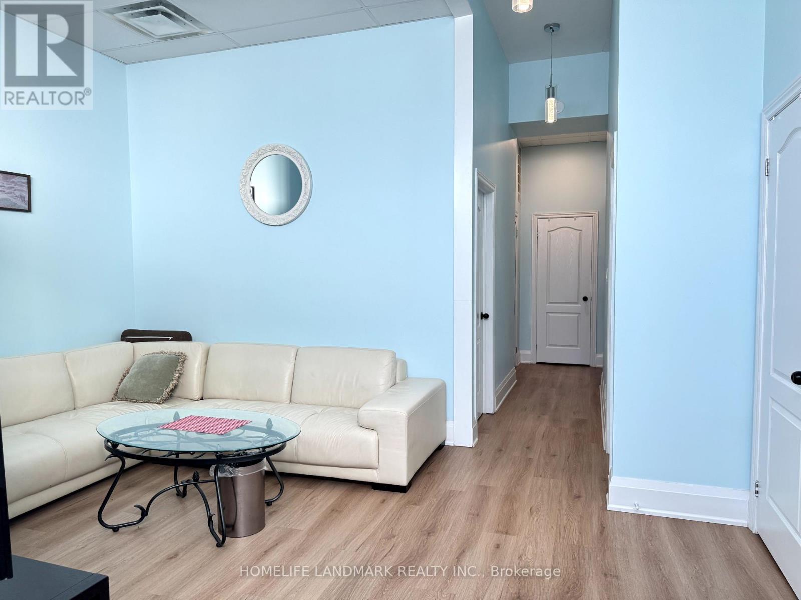 Unit 3 - 33 Luzon Avenue, Markham, Ontario  L6B 0M6 - Photo 1 - N12442985