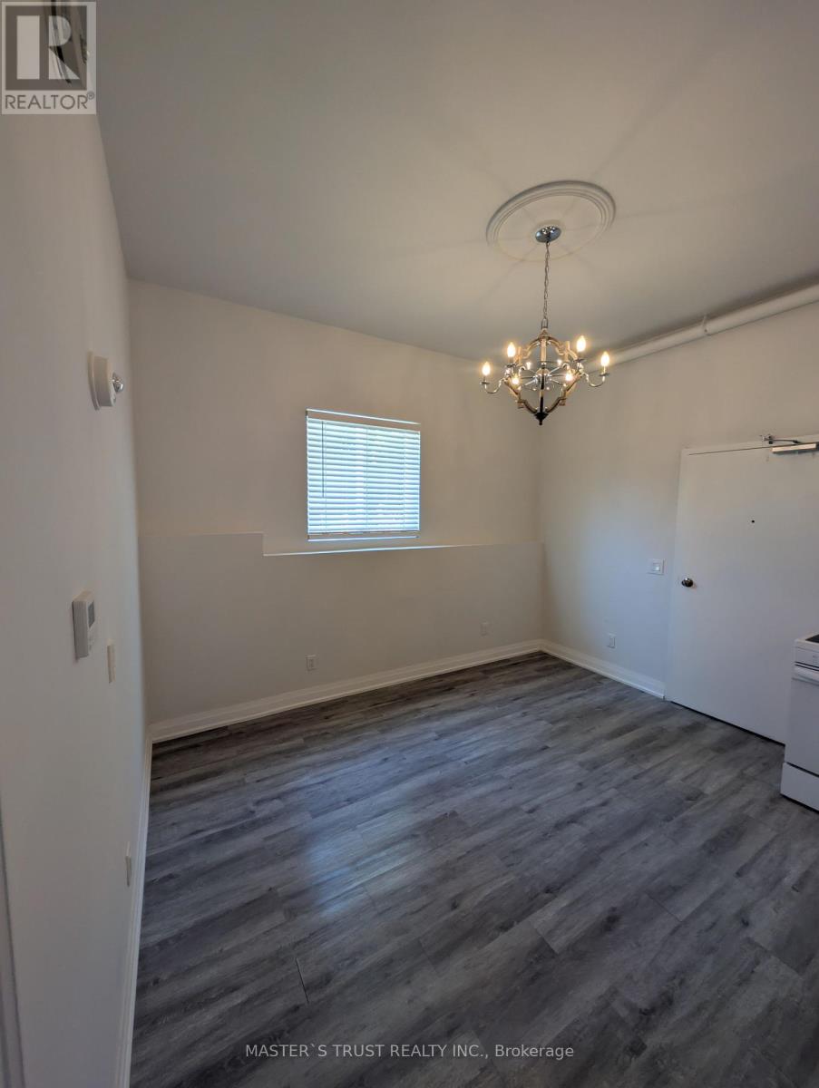 4 - 54 Main Street S, Uxbridge, Ontario  L9P 1J2 - Photo 9 - N12443006