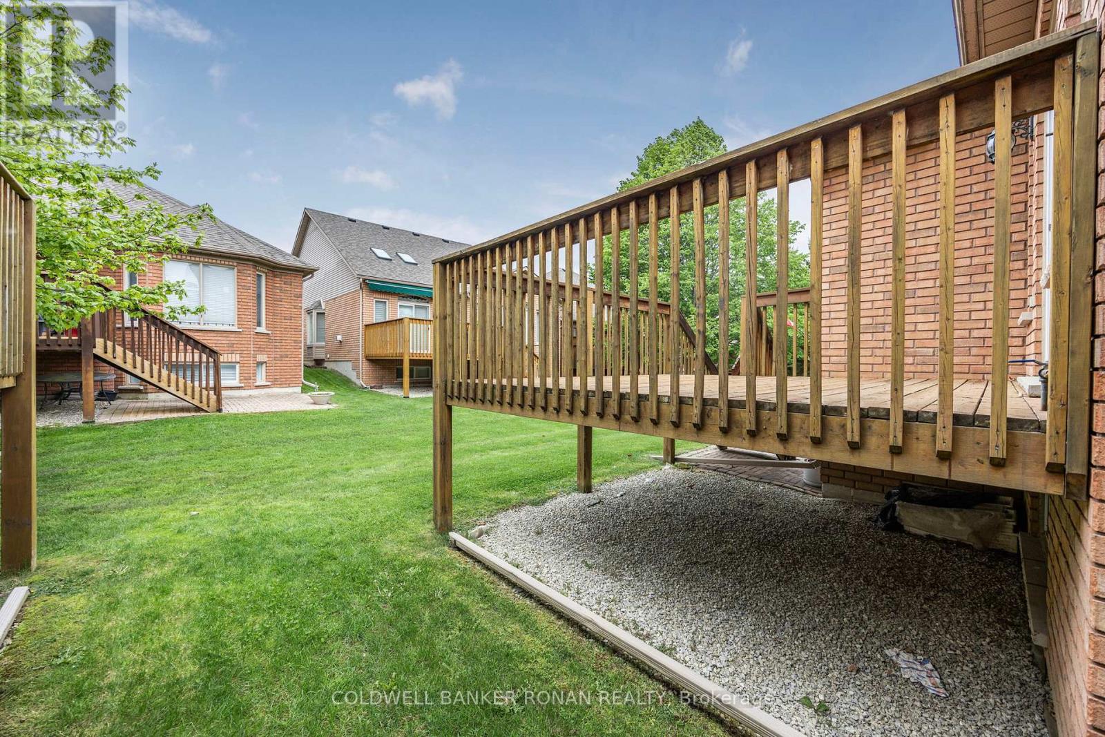 9 - 8 Malibu Manor W, New Tecumseth (Alliston), Ontario  L9R 2C1 - Photo 45 - N12443030