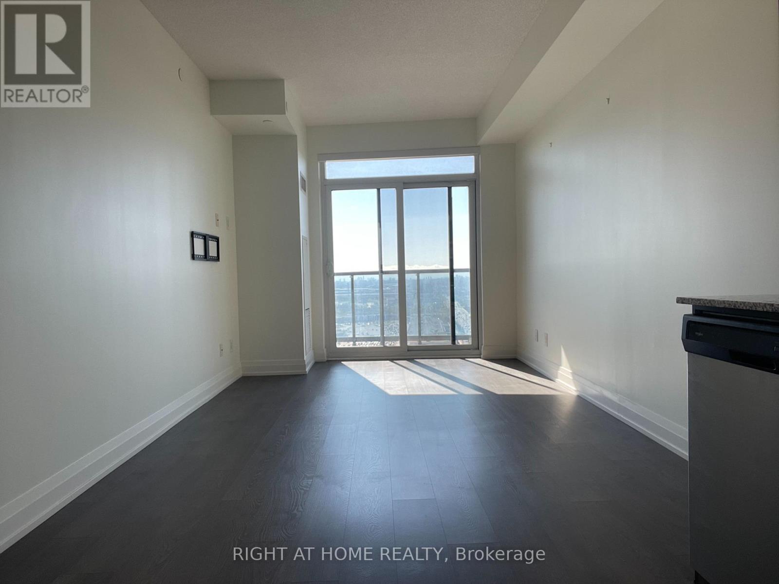 2303 - 3700 Highway 7, Vaughan, Ontario  L4L 0G8 - Photo 12 - N12443056
