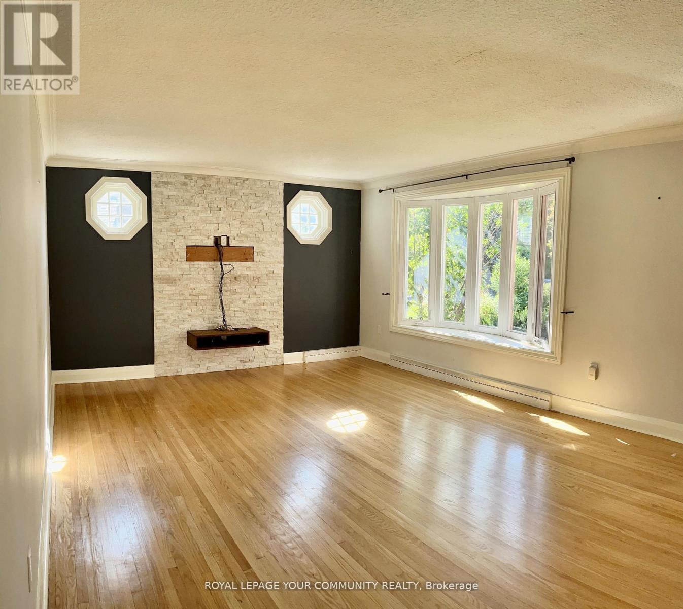 Upper - 134 James Street, King, Ontario  L7B 1J6 - Photo 5 - N12443067