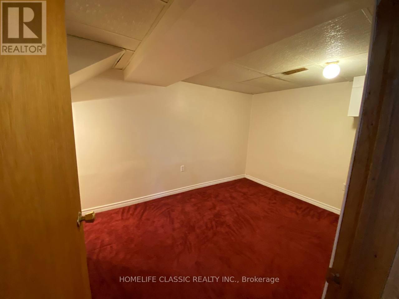 226 Royal Road, Georgina (Keswick South), Ontario  L4P 2T7 - Photo 18 - N12443068
