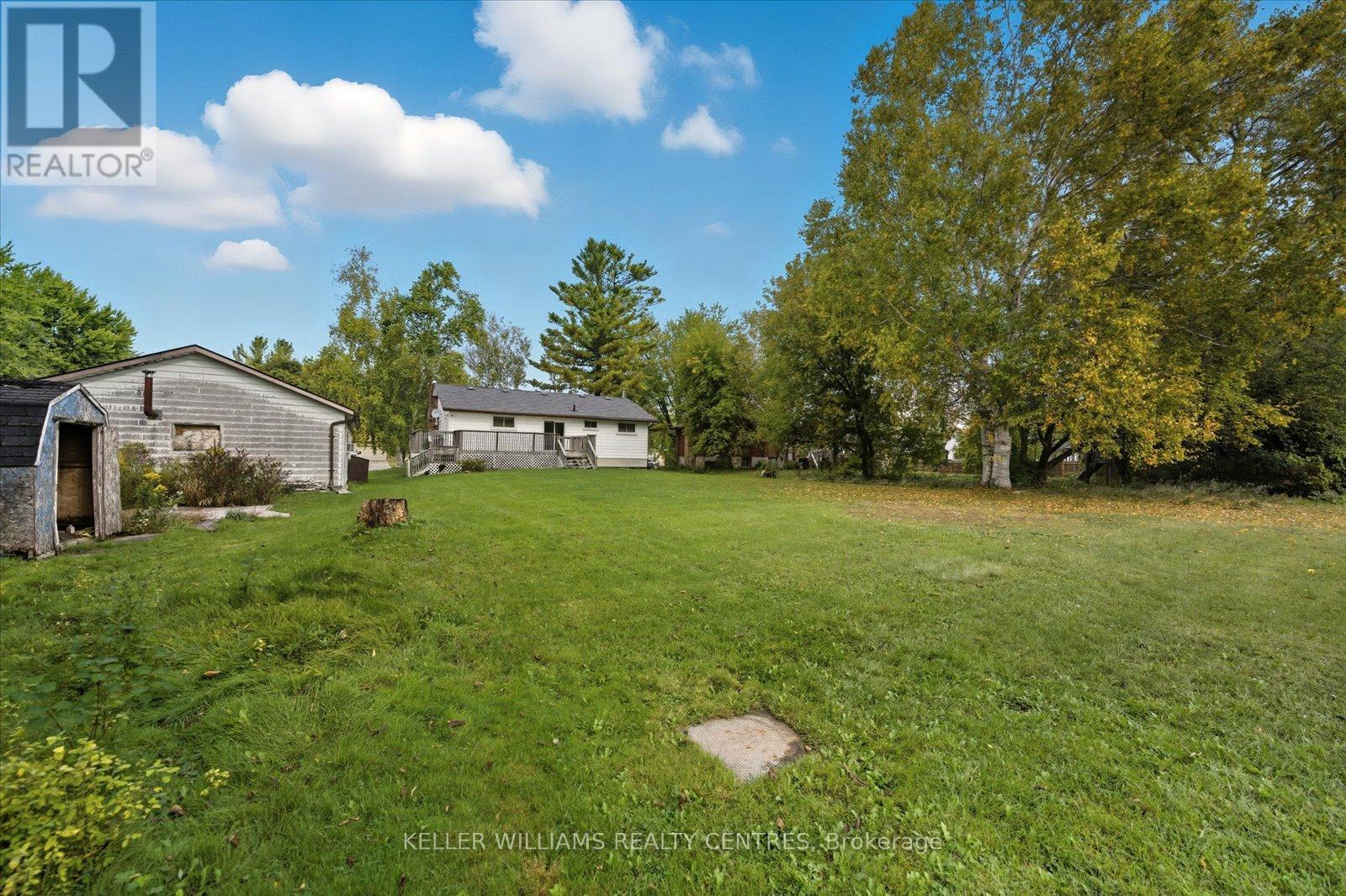 35 Regent Street, Georgina (Pefferlaw), Ontario  L0E 1N0 - Photo 39 - N12443079