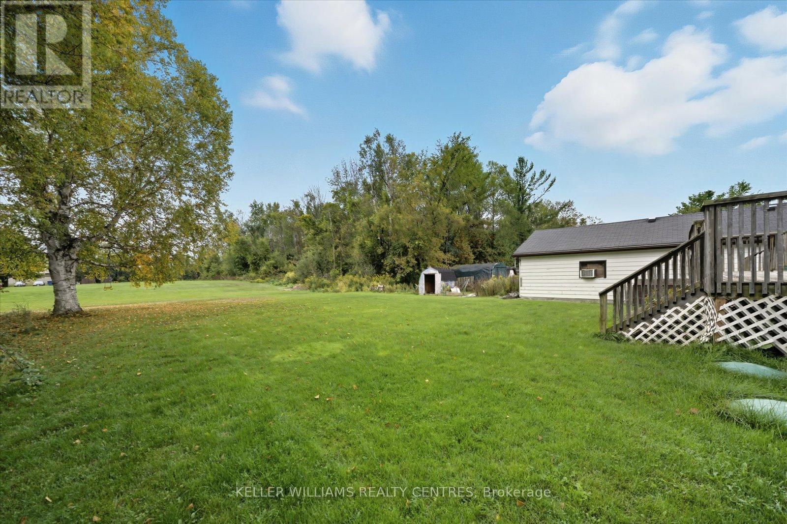35 Regent Street, Georgina (Pefferlaw), Ontario  L0E 1N0 - Photo 42 - N12443079