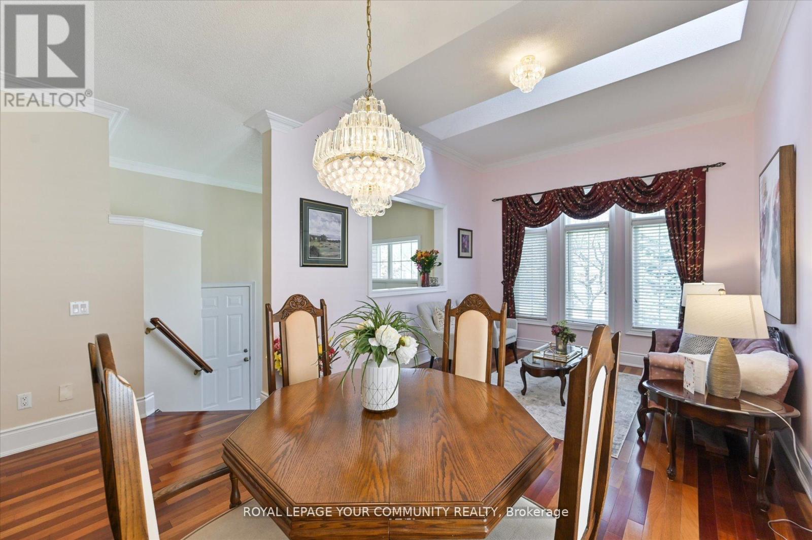 38 Brass Drive, Richmond Hill (Jefferson), Ontario  L4E 4T3 - Photo 11 - N12443109