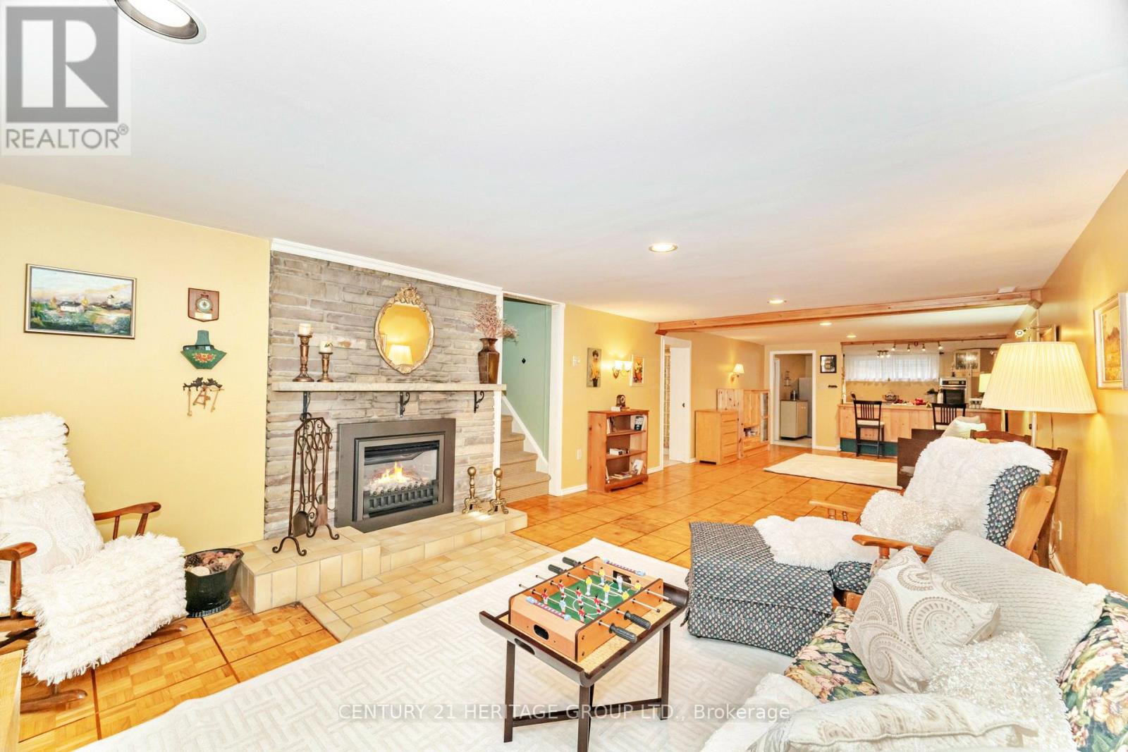 22 Poplar Drive, Richmond Hill (Oak Ridges), Ontario  L4E 2X6 - Photo 26 - N12443112