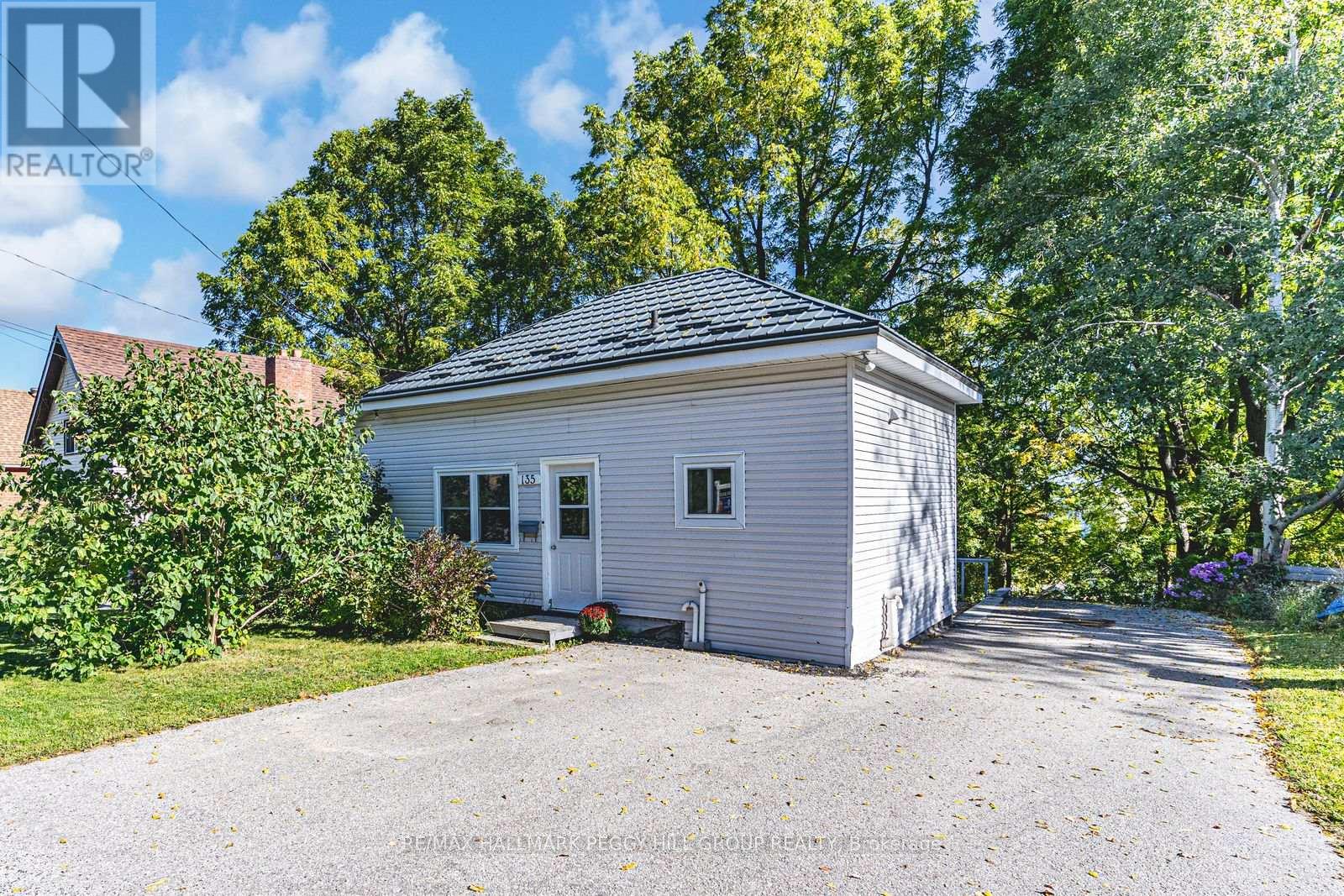 135 Sixth Street, Midland, Ontario  L4R 3X5 - Photo 1 - S12443007