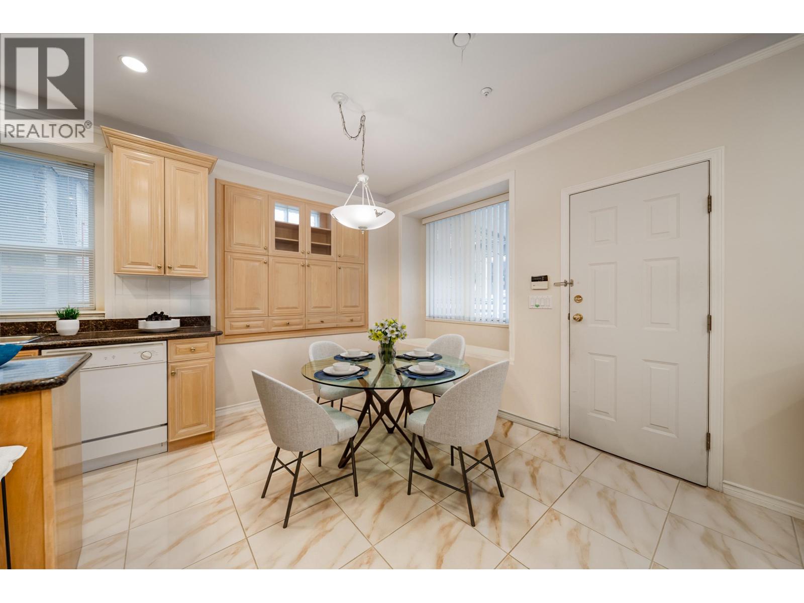 5470 Wales Street, Vancouver, British Columbia  V5R 3M8 - Photo 5 - R3054621