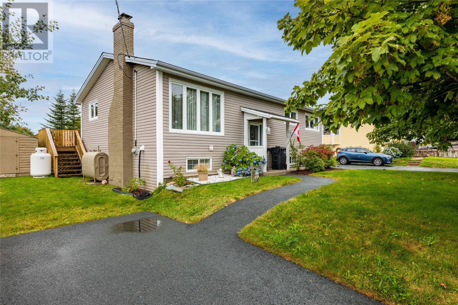 11 Irving Drive, Paradise, Newfoundland & Labrador  A1L 1R9 - Photo 2 - 1291196