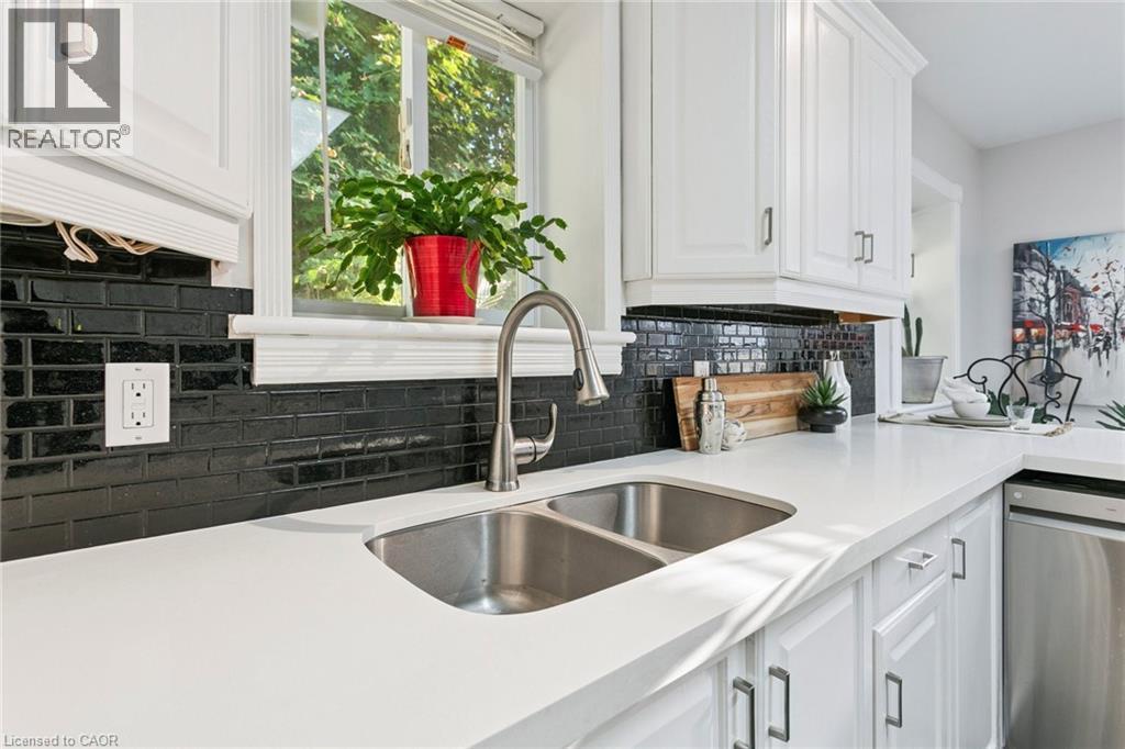132 Queen Street W, Cambridge, Ontario  N3C 1G3 - Photo 26 - 40774022