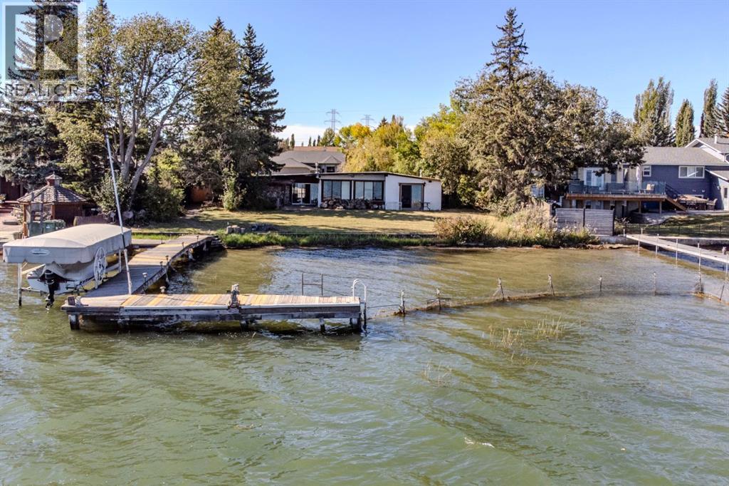 968 West Chestermere Drive, Chestermere, Alberta  T1X 1B7 - Photo 2 - A2259879