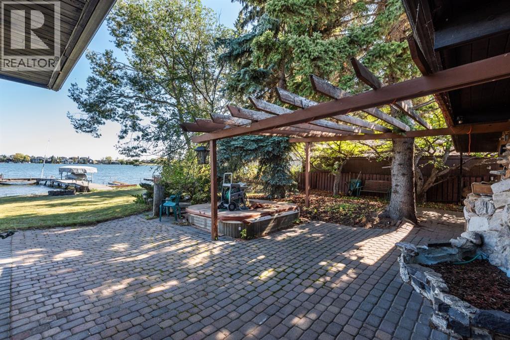 968 West Chestermere Drive, Chestermere, Alberta  T1X 1B7 - Photo 28 - A2259879