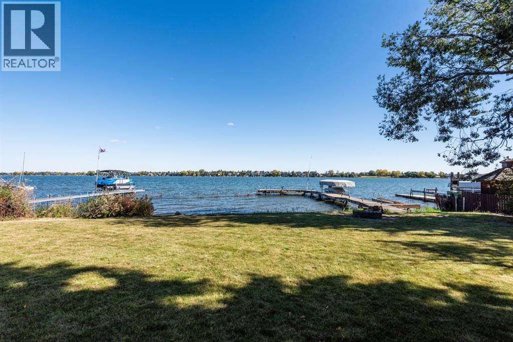 968 West Chestermere Drive, Chestermere, Alberta  T1X 1B7 - Photo 29 - A2259879