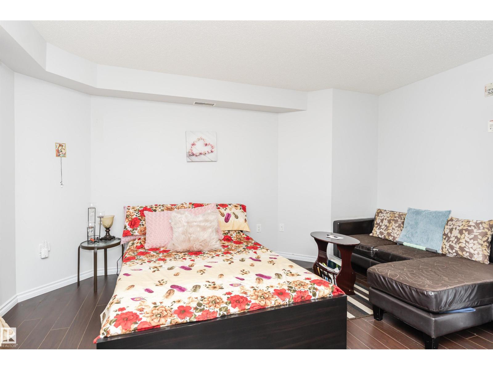 #107 10118 106 Av Nw, Edmonton, Alberta  T5H 0B8 - Photo 17 - E4460664