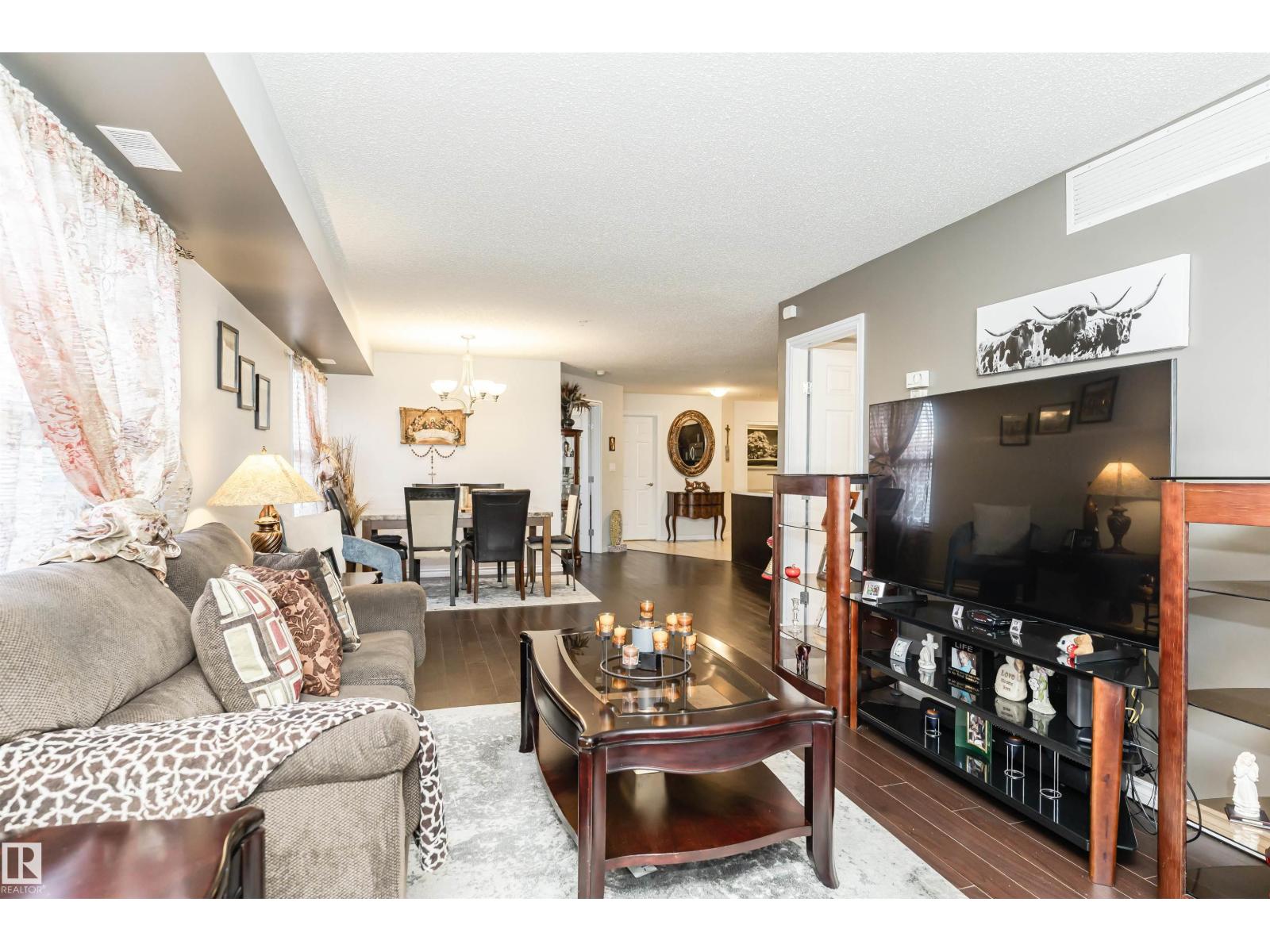 #107 10118 106 Av Nw, Edmonton, Alberta  T5H 0B8 - Photo 25 - E4460664