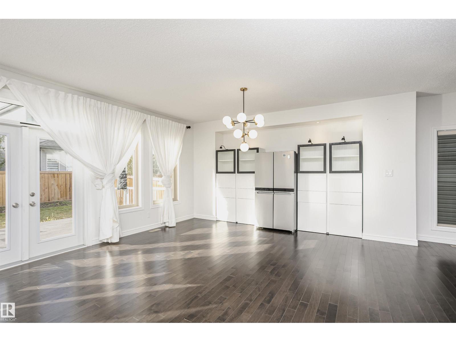 17867 8 Av Sw, Edmonton, Alberta  T6W 2S7 - Photo 12 - E4460666