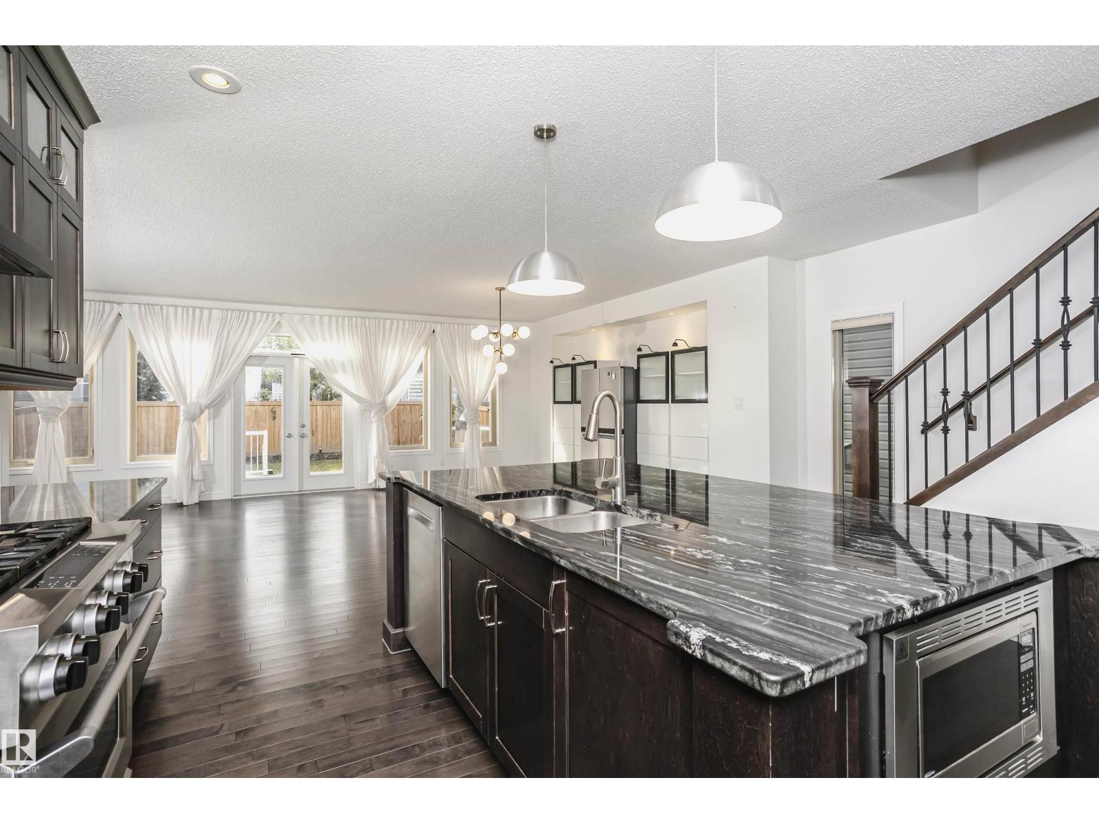 17867 8 Av Sw, Edmonton, Alberta  T6W 2S7 - Photo 18 - E4460666