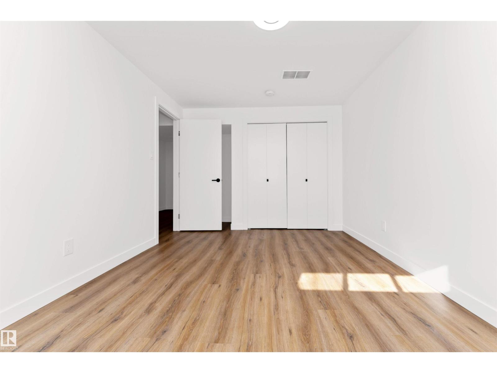 17867 8 Av Sw, Edmonton, Alberta  T6W 2S7 - Photo 48 - E4460666