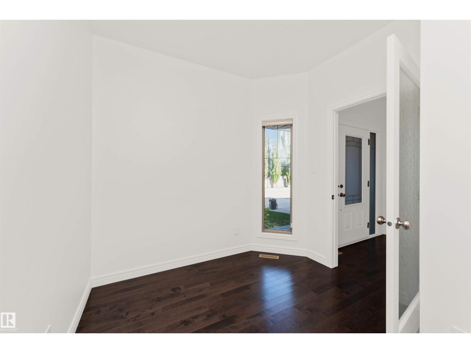 17867 8 Av Sw, Edmonton, Alberta  T6W 2S7 - Photo 6 - E4460666