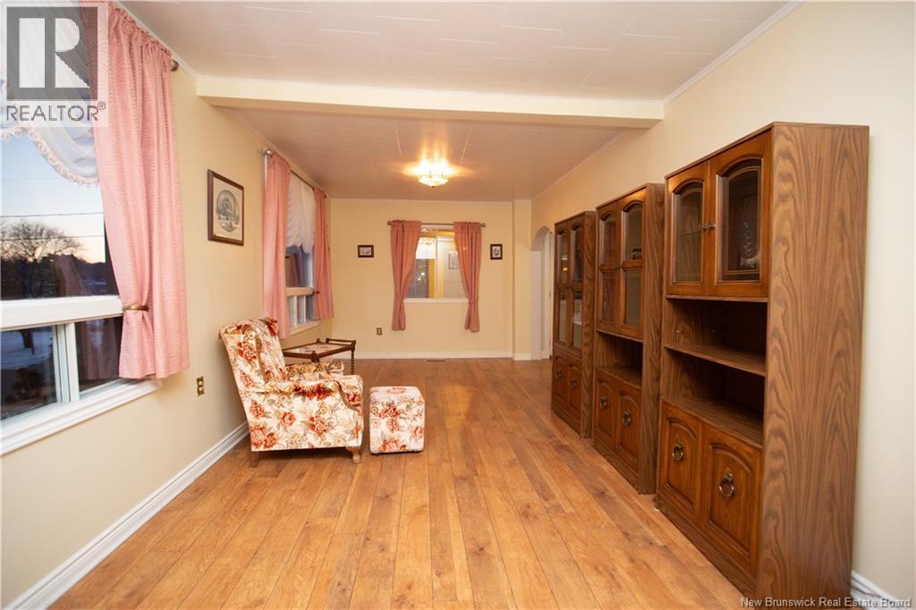 4 Cedar Street, Mcadam, New Brunswick  E6J 1V6 - Photo 16 - NB127932
