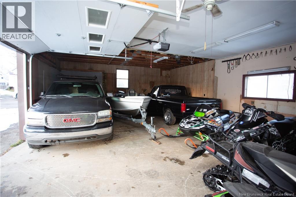 4 Cedar Street, Mcadam, New Brunswick  E6J 1V6 - Photo 29 - NB127932