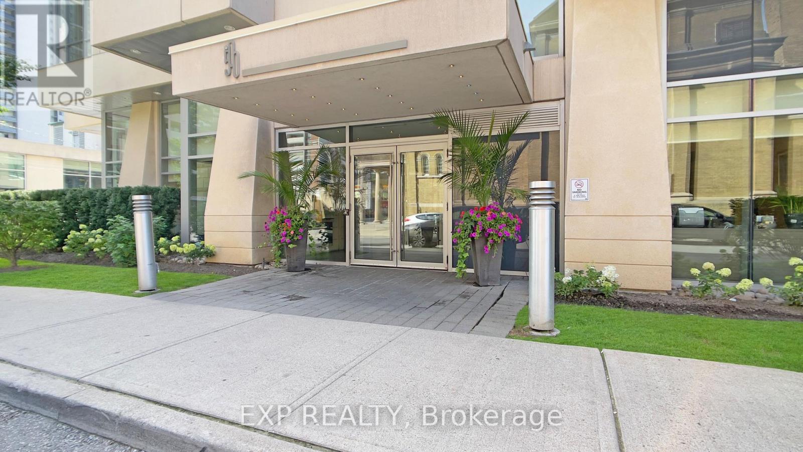3401 - 500 Sherbourne Street, Toronto (North St. James Town), Ontario  M4X 1L1 - Photo 2 - C12443192