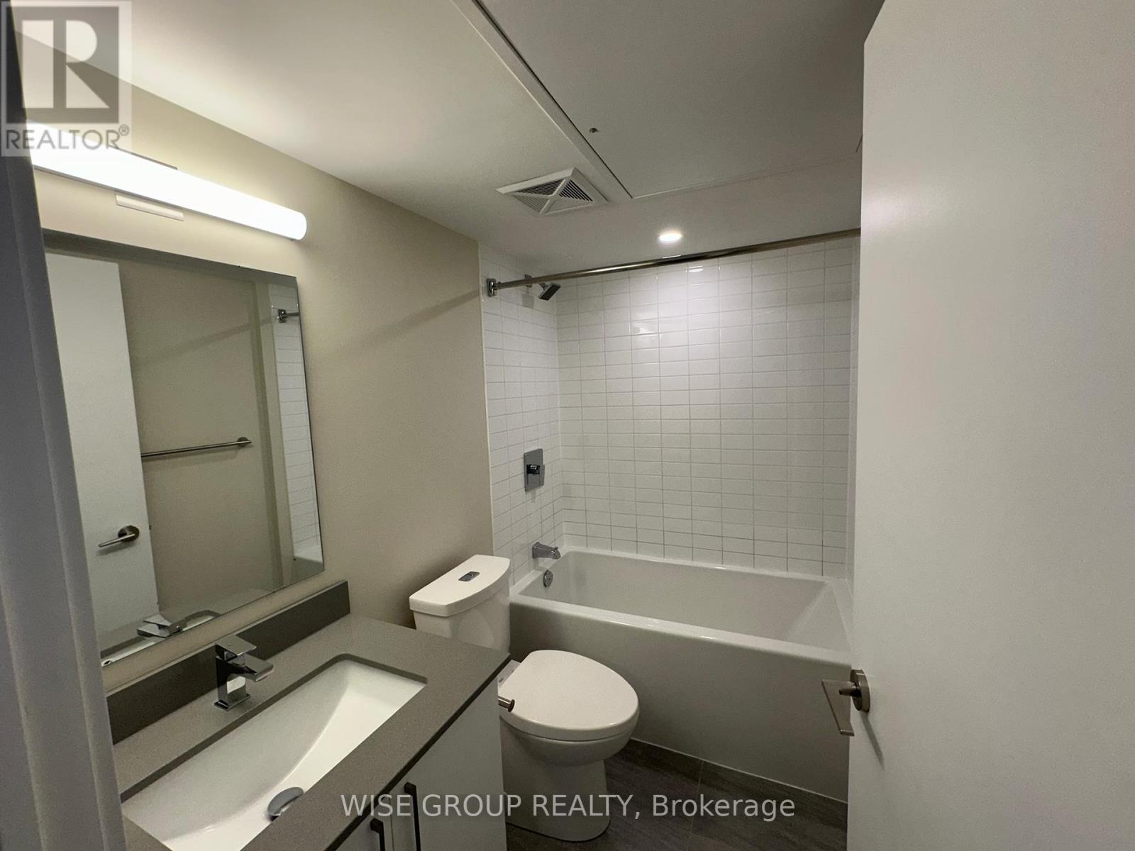 1005 - 38 Monte Kwinter Court, Toronto, Ontario  M3H 0E2 - Photo 14 - C12443205