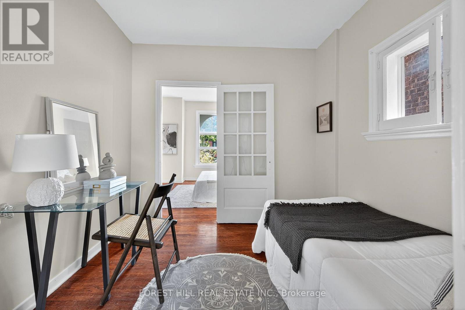 487 Clendenan Avenue, Toronto (Junction Area), Ontario  M6P 2X7 - Photo 11 - W12442916
