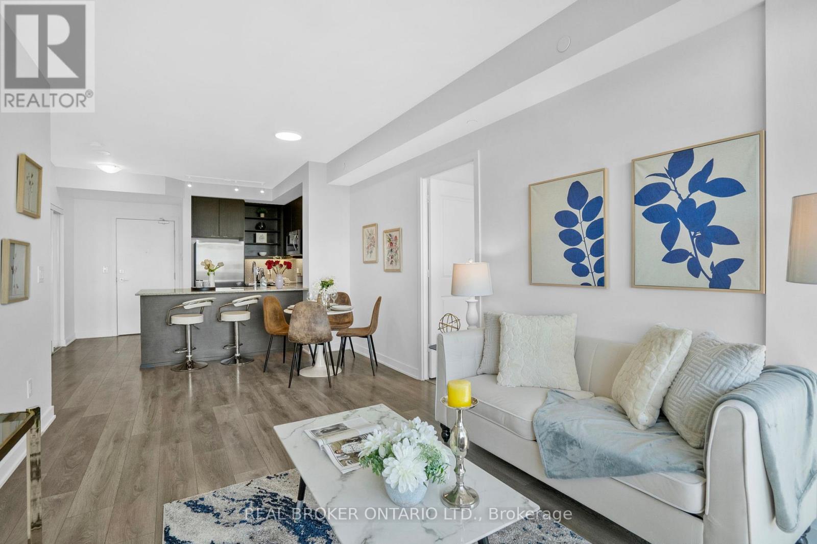 705 - 4633 Glen Erin Drive, Mississauga (Central Erin Mills), Ontario  L5M 7S1 - Photo 13 - W12442921