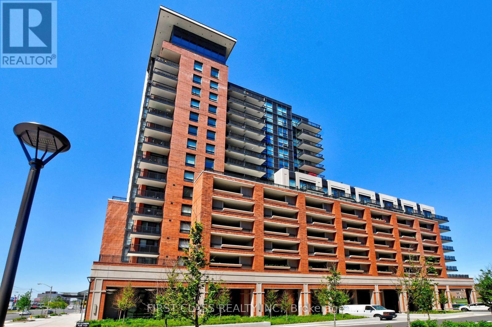 526 - 3091 Dufferin Street, Toronto (Yorkdale-Glen Park), Ontario  M6A 2S7 - Photo 1 - W12442923