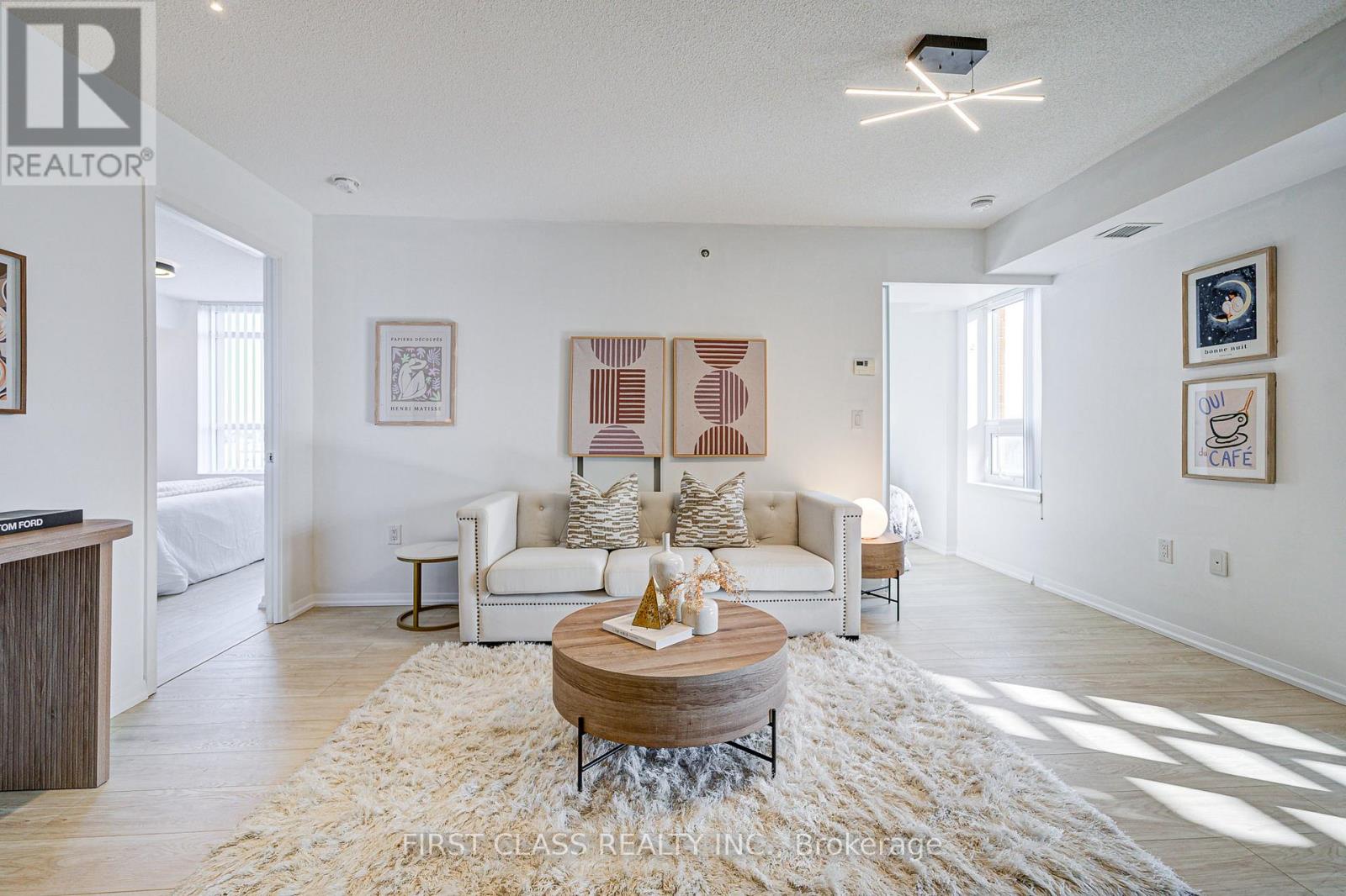 526 - 3091 Dufferin Street, Toronto (Yorkdale-Glen Park), Ontario  M6A 2S7 - Photo 18 - W12442923